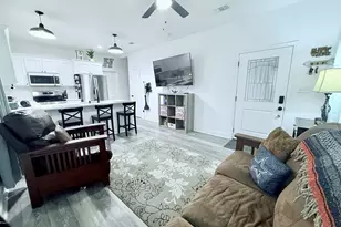 810 Brown St, Brenham, TX 77833 - Photo 6