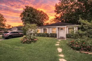 1516 Story St, Houston, TX 77055 - Photo 1