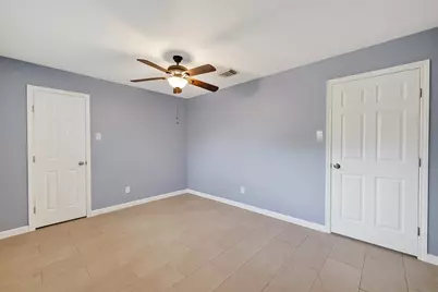 5258 Castlecreek Lane, Houston, TX 77053 - Photo 20