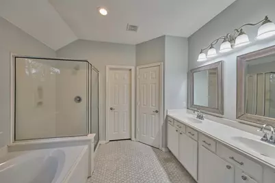87 Benedict Canyon Loop, The Woodlands, TX 77382 - Photo 32