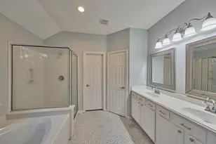 87 Benedict Canyon Loop, The Woodlands, TX 77382 - Photo 32