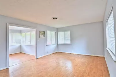 3210 Cloverdale Street, Houston, TX 77025 - Photo 6