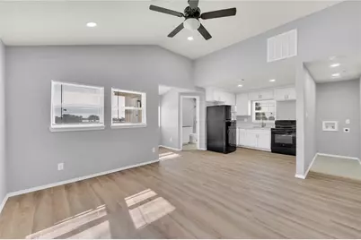 7003 Schlitz Lane #B, Hitchcock, TX 77563 - Photo 2