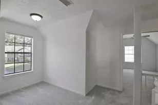 4527 Natural Bridge Dr, Houston, TX 77345 - Photo 26