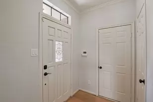 4527 Natural Bridge Dr, Houston, TX 77345 - Photo 4