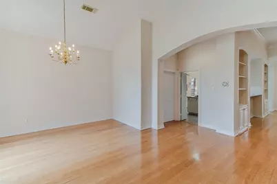 226 Moss Rose Lane, Lake Jackson, TX 77566 - Photo 8