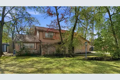 211 Shenandoah Drive, Shenandoah, TX 77381 - Photo 2