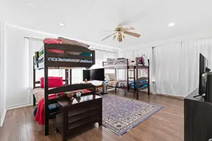 211 Shenandoah Dr, Shenandoah, TX 77381 - Photo 30