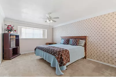 211 Shenandoah Drive, Shenandoah, TX 77381 - Photo 18