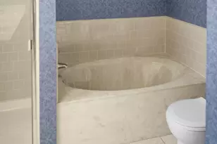 19623 Westbridge Ln, Spring, TX 77379 - Photo 8