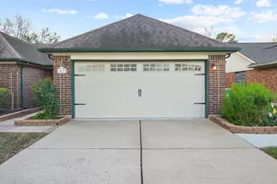 19623 Westbridge Ln, Spring, TX 77379 - Photo 4