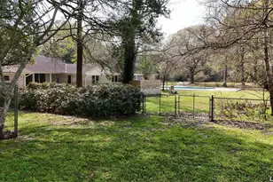 2401 Flora/Cr 422 Rd, Alvin, TX 77511 - Photo 22