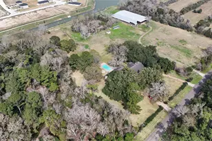 2401 Flora/Cr 422 Rd, Alvin, TX 77511 - Photo 4