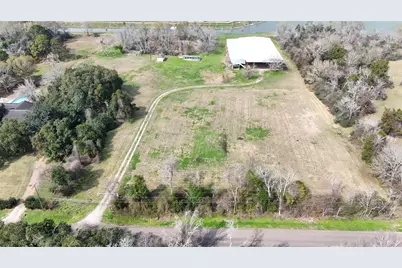 2401 Flora/Cr 422 Road, Alvin, TX 77511 - Photo 20