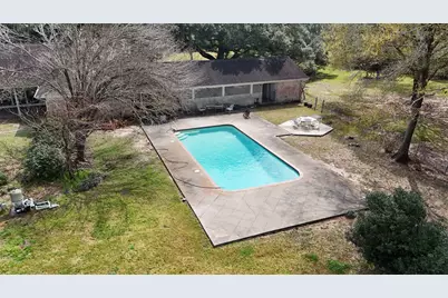 2401 Flora/Cr 422 Road, Alvin, TX 77511 - Photo 12