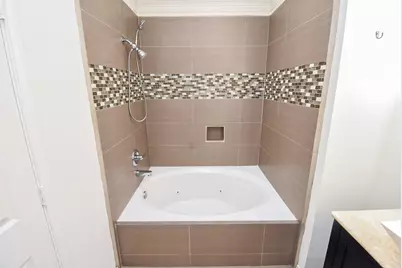 1622 W 25th Street, Houston, TX 77008 - Photo 24