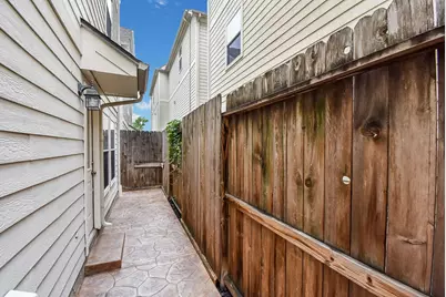 1622 W 25th Street, Houston, TX 77008 - Photo 6