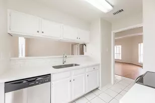 3742 Thistlemont Dr, Houston, TX 77042 - Photo 16