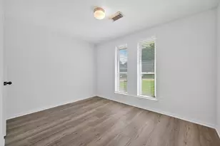 511 Bellmar Ln, Friendswood, TX 77546 - Photo 10