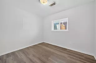 511 Bellmar Ln, Friendswood, TX 77546 - Photo 12