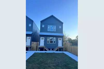 232 E 38th Street, Houston, TX 77018 - Photo 1