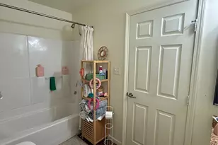 1011 10th St, Huntsville, TX 77320 - Photo 14