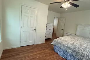 1011 10th St, Huntsville, TX 77320 - Photo 26