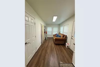 1011 10th Street, Huntsville, TX 77320 - Photo 10