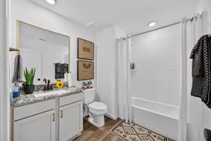 5214 Greengrass Willow Wy, Houston, TX 77048 - Photo 14