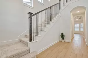 323 Highland Bayou Dr, Conroe, TX 77304 - Photo 6