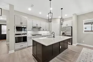 468 Harvest Moon Dr, Katy, TX 77493 - Photo 2