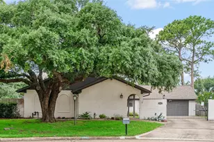 3003 Montford Ct, Sugar Land, TX 77478 - Photo 1
