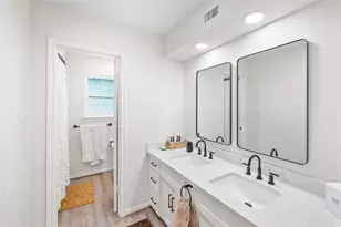 3003 Montford Ct, Sugar Land, TX 77478 - Photo 18
