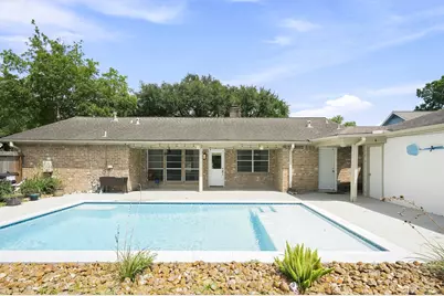 1135 Trowbridge Drive, Houston, TX 77062 - Photo 20