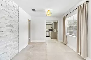 1135 Trowbridge Dr, Houston, TX 77062 - Photo 6