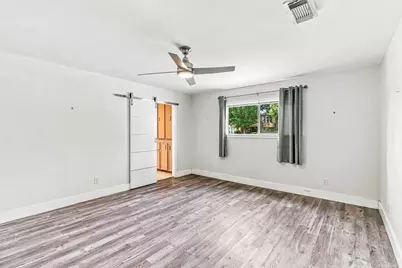 1135 Trowbridge Drive, Houston, TX 77062 - Photo 12