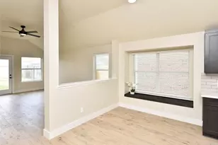 7715 Butler Lakes Ct, Rosenberg, TX 77469 - Photo 2