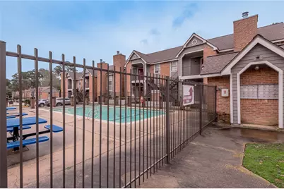 2402 Sycamore Avenue #D6, Huntsville, TX 77340 - Photo 14