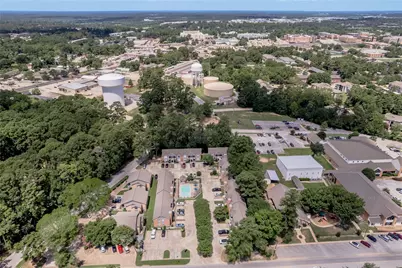 2402 Sycamore Avenue #D6, Huntsville, TX 77340 - Photo 30