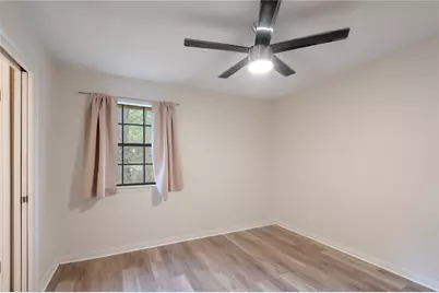 2402 Sycamore Avenue #D6, Huntsville, TX 77340 - Photo 20