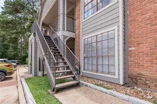 2402 Sycamore Ave, Huntsville, TX 77340 - Photo 8