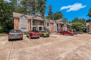 2402 Sycamore Ave, Huntsville, TX 77340 - Photo 2