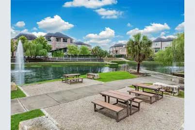 2705 Maxroy Street, Houston, TX 77007 - Photo 40