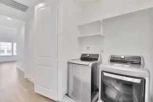 2705 Maxroy St, Houston, TX 77007 - Photo 26