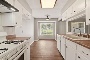 3120 Royal St, Baytown, TX 77521 - Photo 22