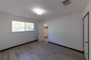 8826 Roos Rd, Houston, TX 77036 - Photo 30