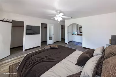 8826 Roos Road, Houston, TX 77036 - Photo 14