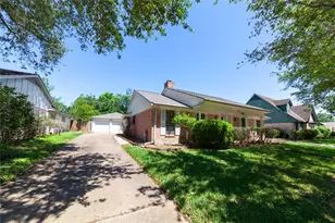8826 Roos Rd, Houston, TX 77036 - Photo 38