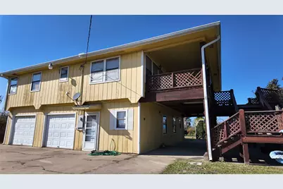 1126 W Canal Drive, Crystal Beach, TX 77650 - Photo 2