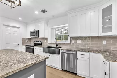 7702 Carolyn Street, Santa Fe, TX 77517 - Photo 10